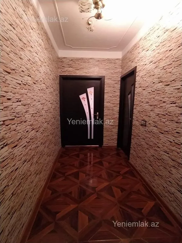 Satılır 2 otaqlı köhnə tikili 60 m²