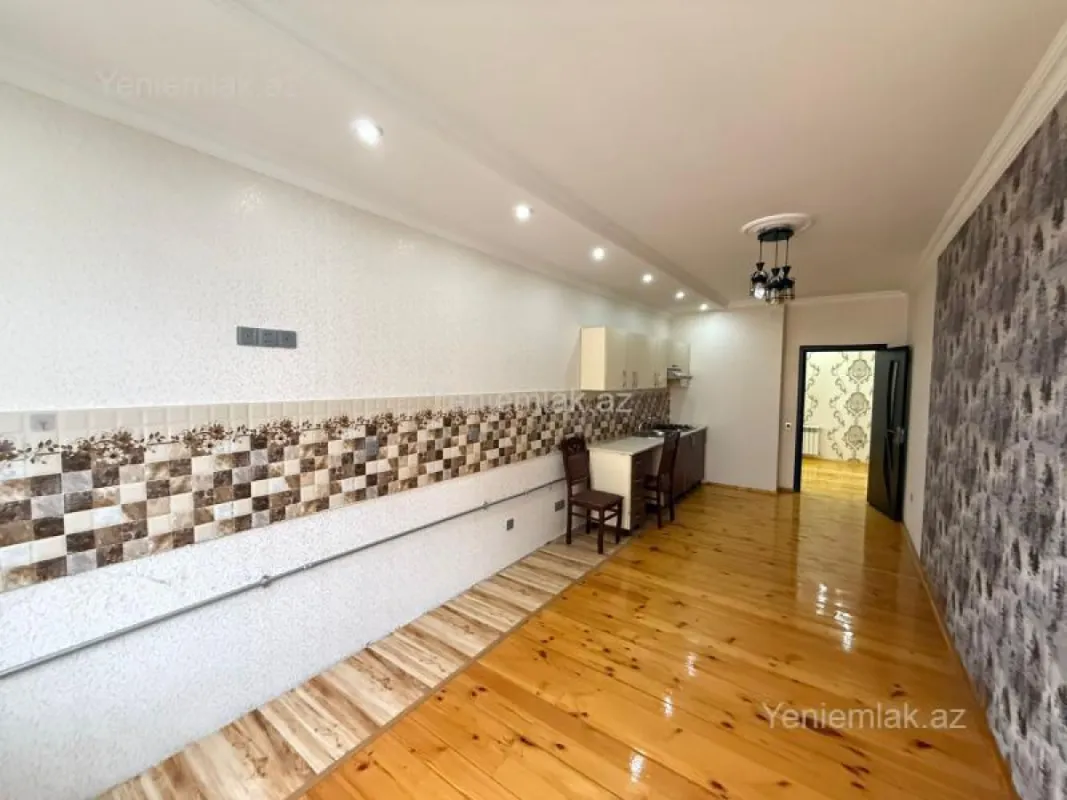 Satılır 3 otaqlı yeni tikili 110 m²