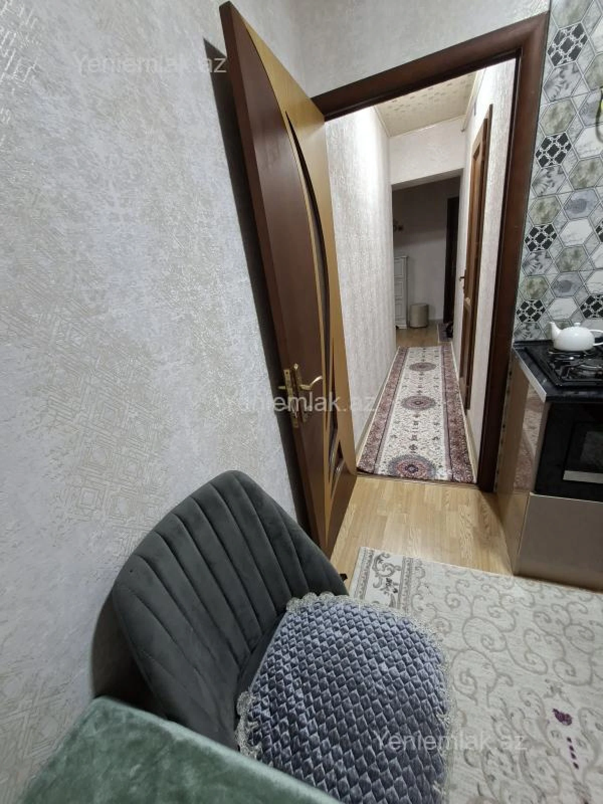 Satılır 2 otaqlı köhnə tikili 60 m²