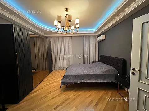 Satılır 4 otaqlı yeni tikili 207 m²