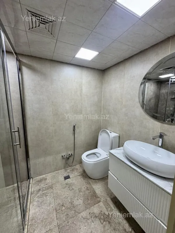 Satılır 3 otaqlı köhnə tikili 80 m²