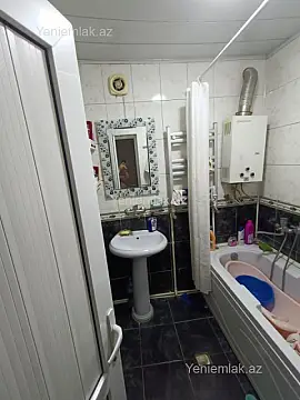 Satılır 2 otaqlı köhnə tikili 56 m²