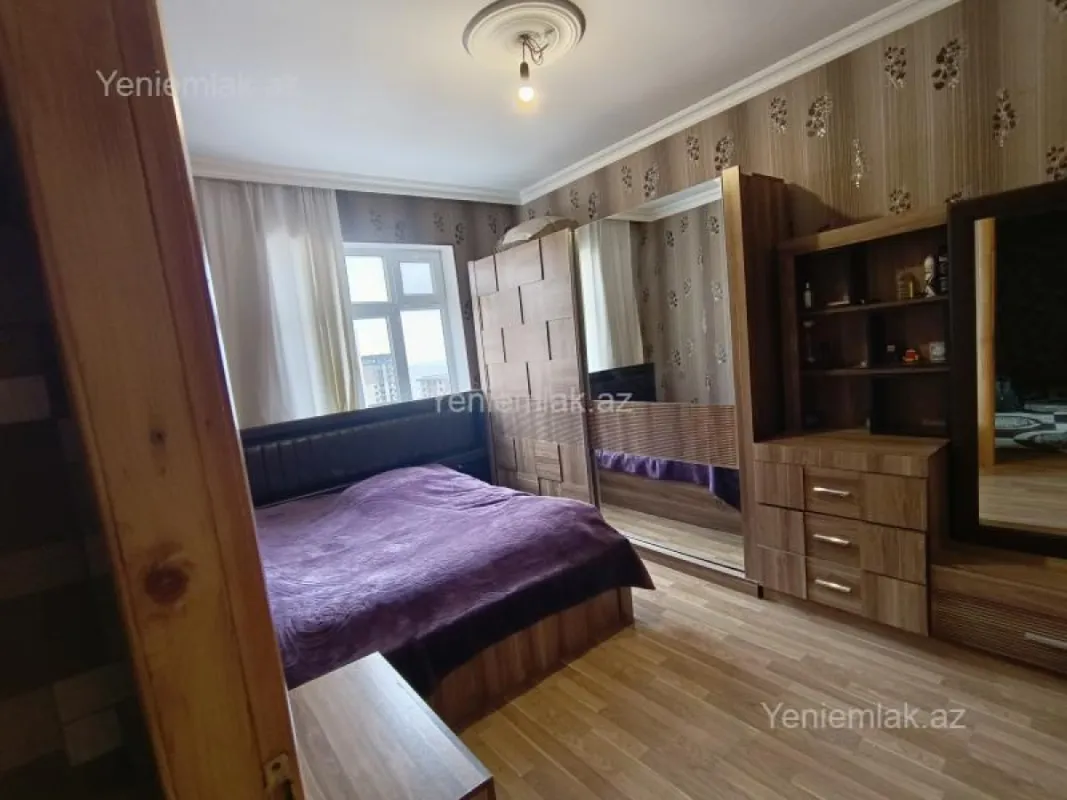 Satılır 3 otaqlı köhnə tikili 70 m²