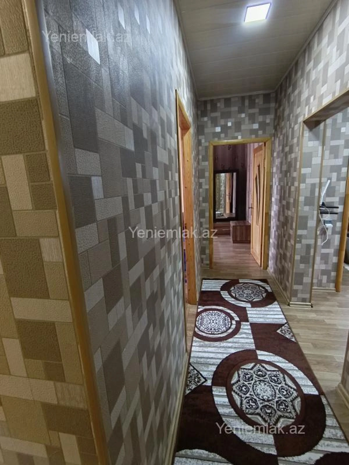 Satılır 3 otaqlı köhnə tikili 70 m²