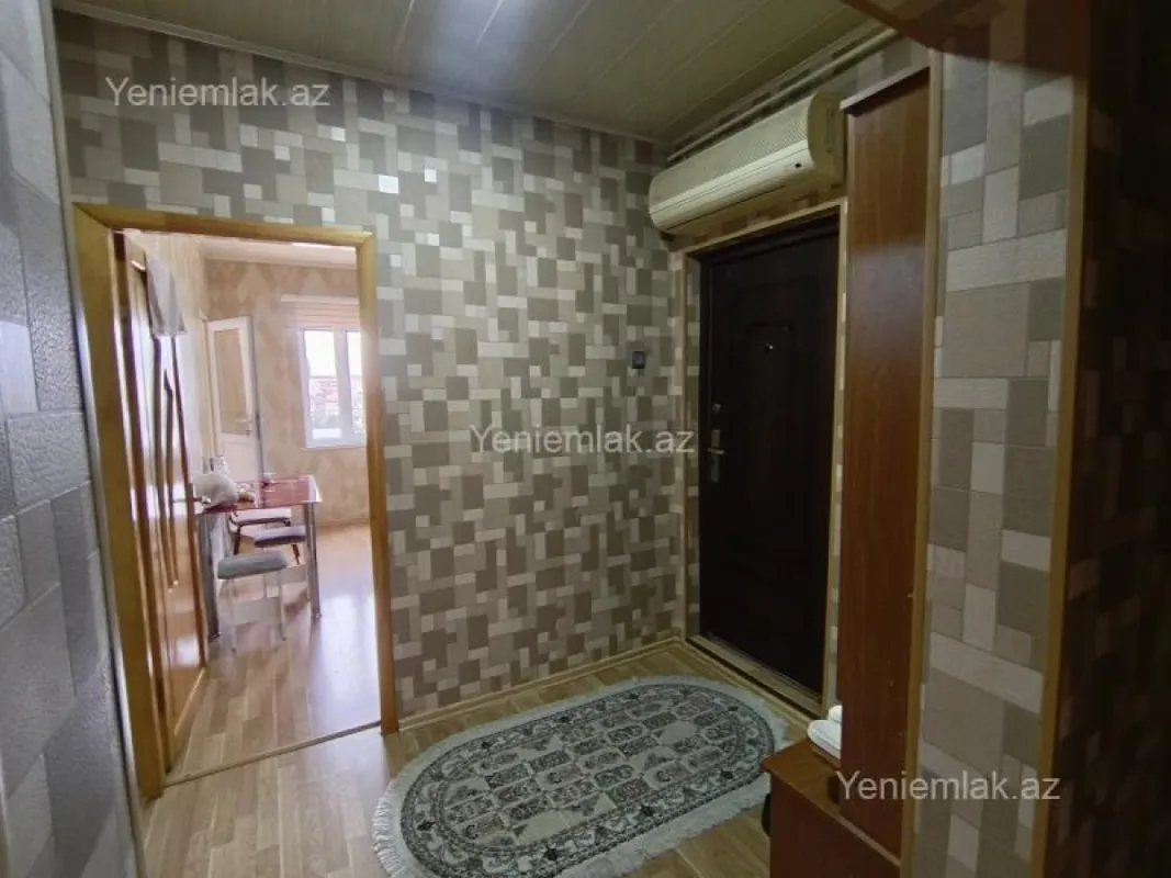 Satılır 3 otaqlı köhnə tikili 70 m²
