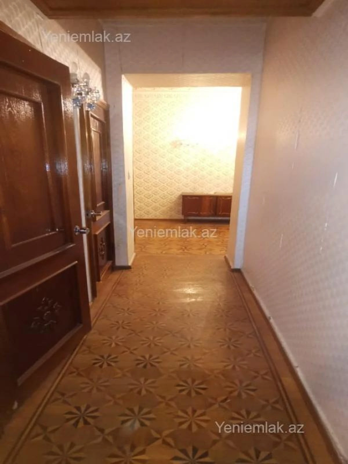 Satılır 3 otaqlı köhnə tikili 90 m²