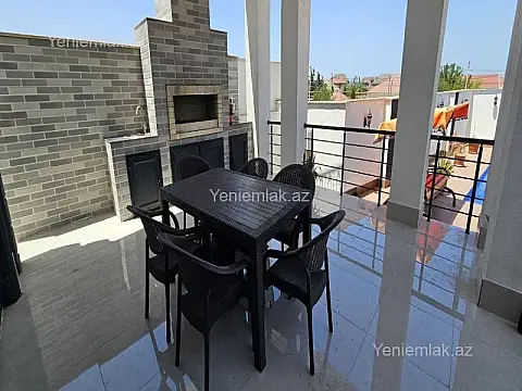 Satılır 5 otaqlı həyət evi 250 m²