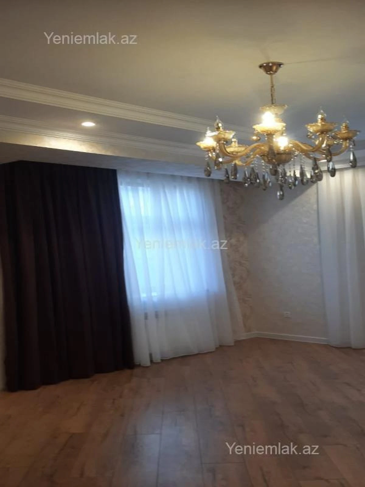Satılır 3 otaqlı yeni tikili 170 m²