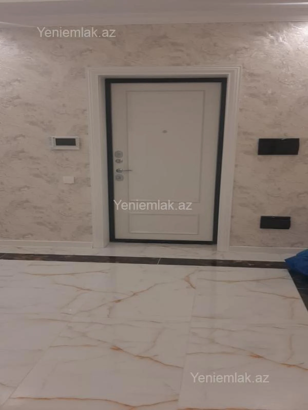 Satılır 3 otaqlı yeni tikili 170 m²