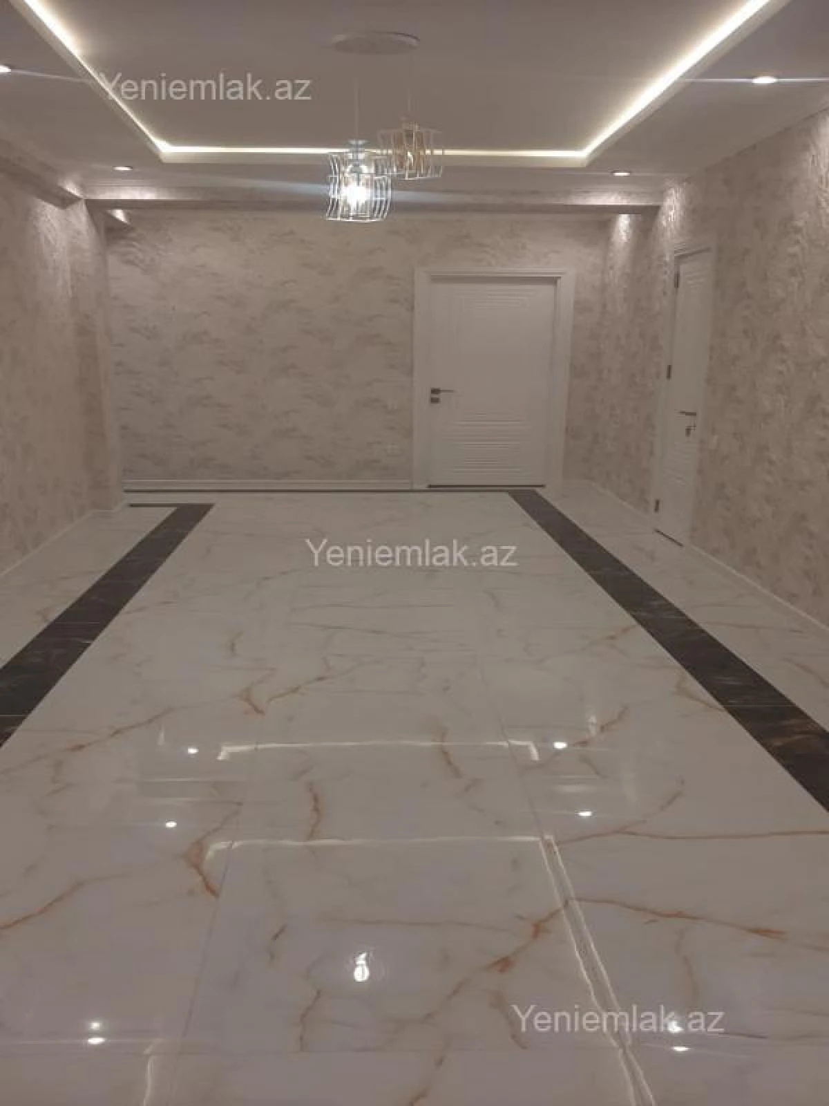 Satılır 3 otaqlı yeni tikili 170 m²