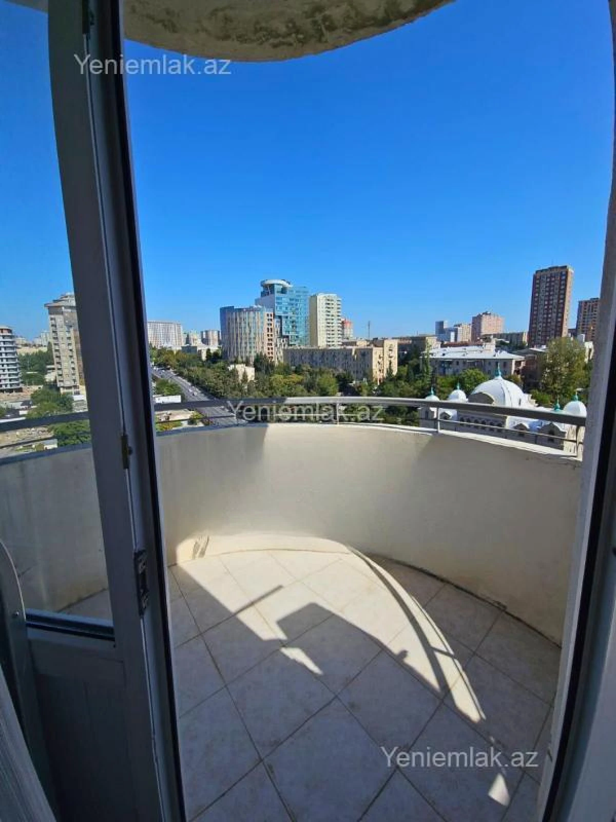 Satılır 3 otaqlı yeni tikili 156 m²