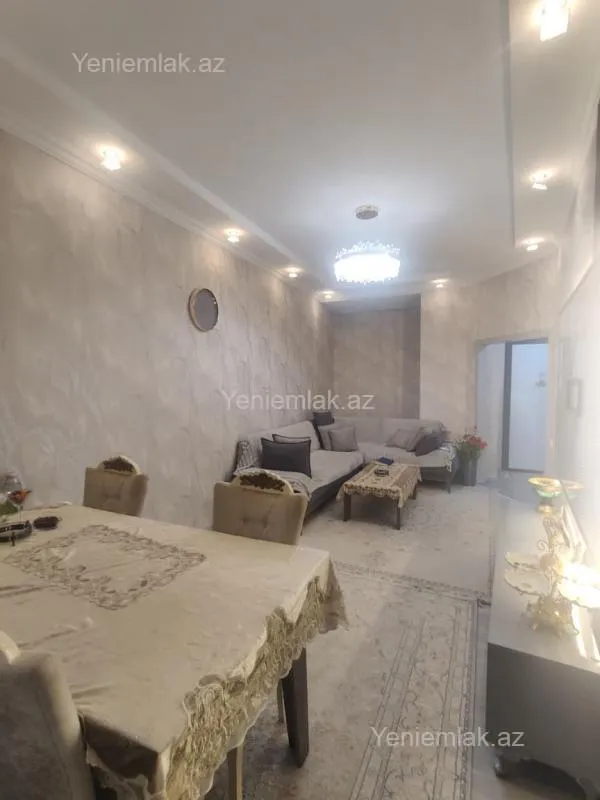 Satılır 3 otaqlı yeni tikili 70 m²