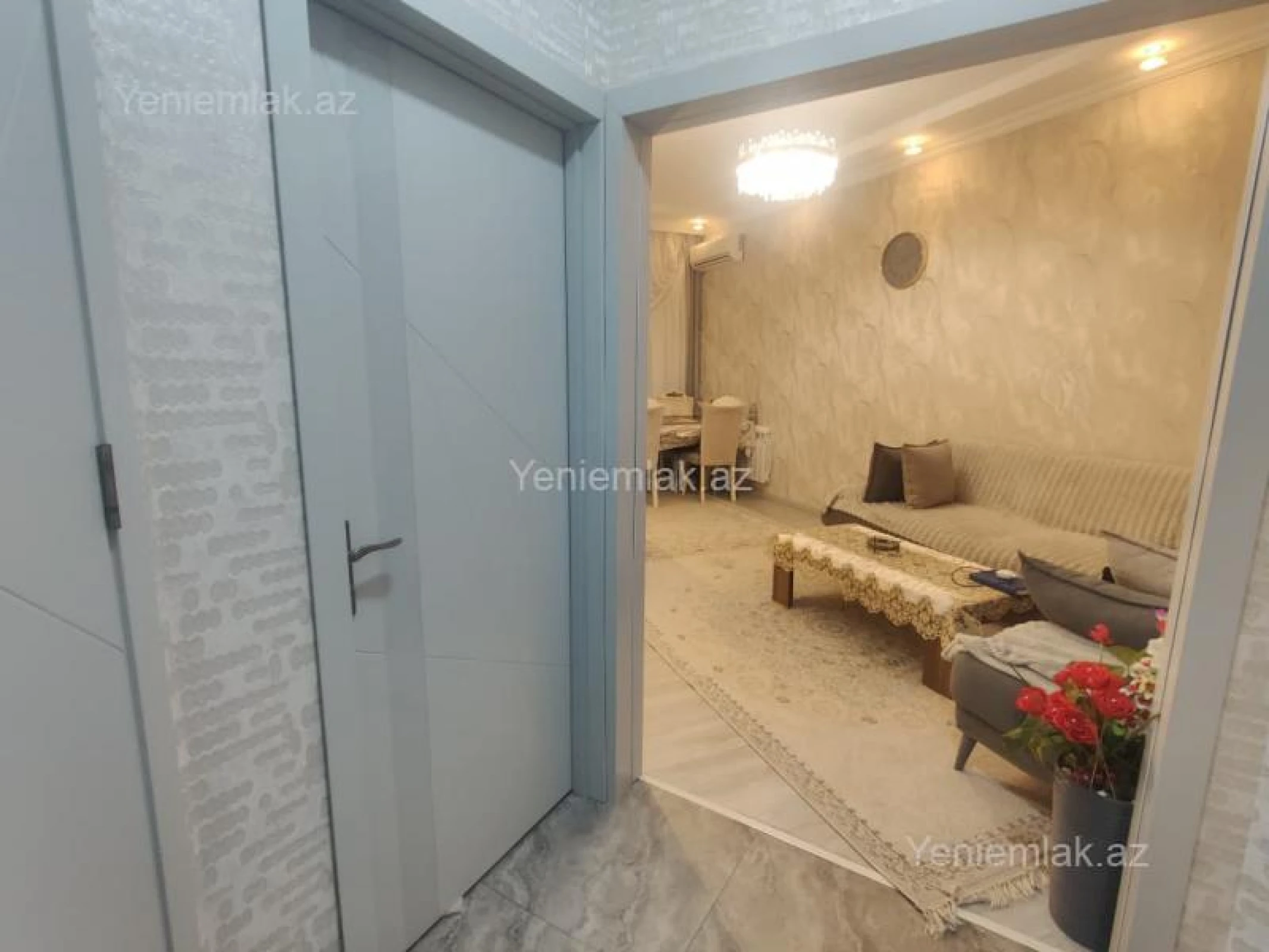 Satılır 3 otaqlı yeni tikili 70 m²
