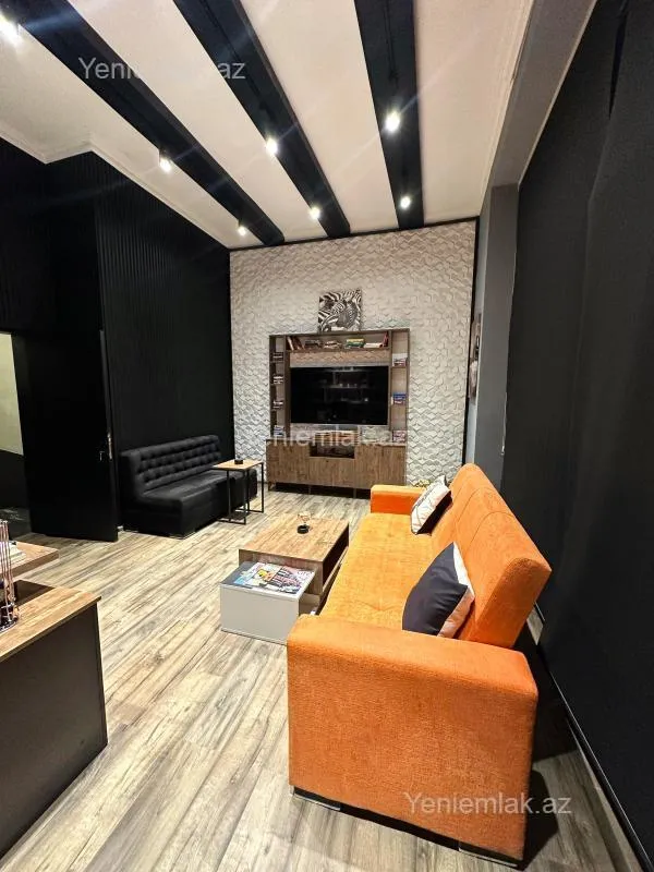 Satılır 16 otaqlı obyekt 1050 m²