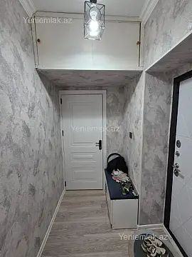 Satılır 1 otaqlı köhnə tikili 38 m²