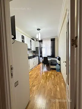 Satılır 3 otaqlı yeni tikili 87 m²