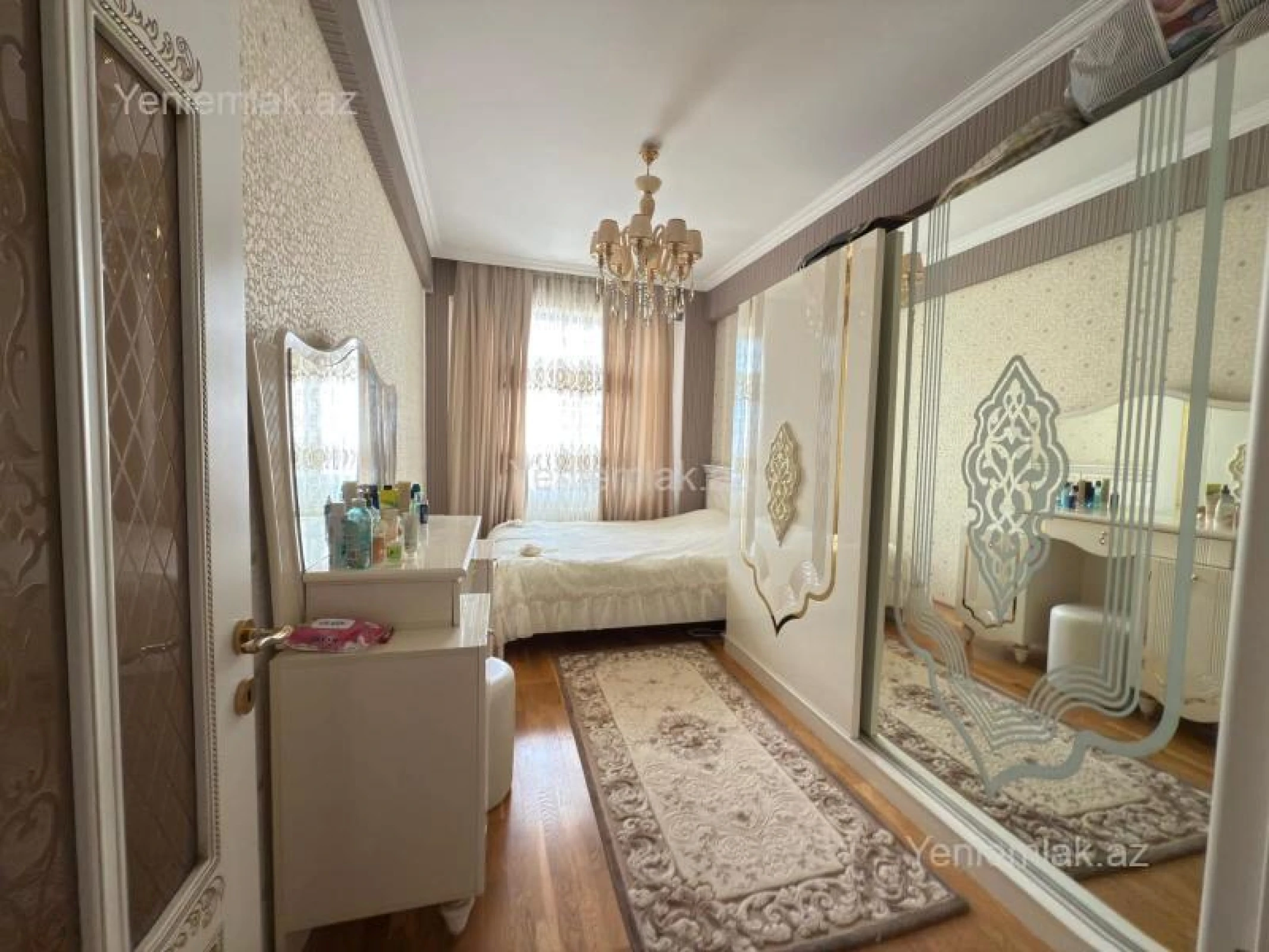 Satılır 3 otaqlı yeni tikili 87 m²