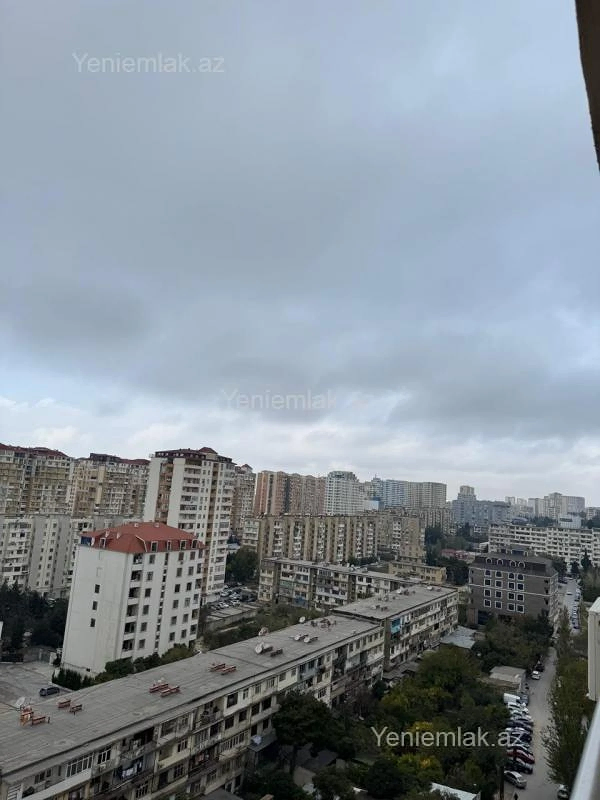 Satılır 3 otaqlı yeni tikili 120 m²