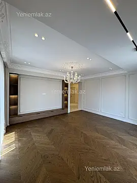 Satılır 3 otaqlı yeni tikili 127.5 m²