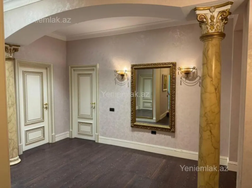 Satılır 4 otaqlı yeni tikili 200 m²