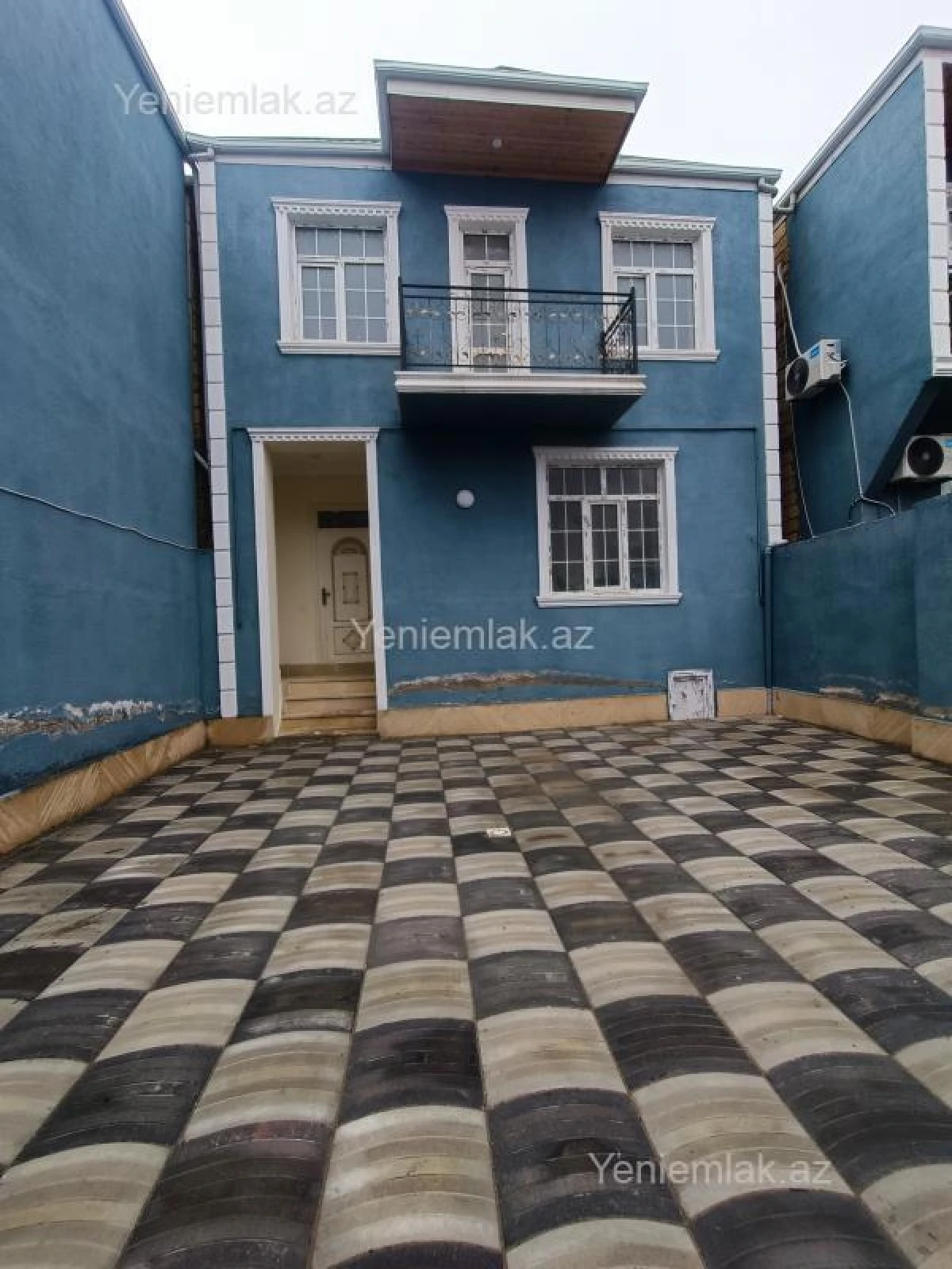 Satılır 4 otaqlı həyət evi 121 m²