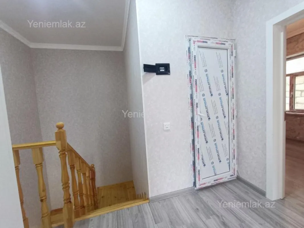 Satılır 4 otaqlı həyət evi 121 m²