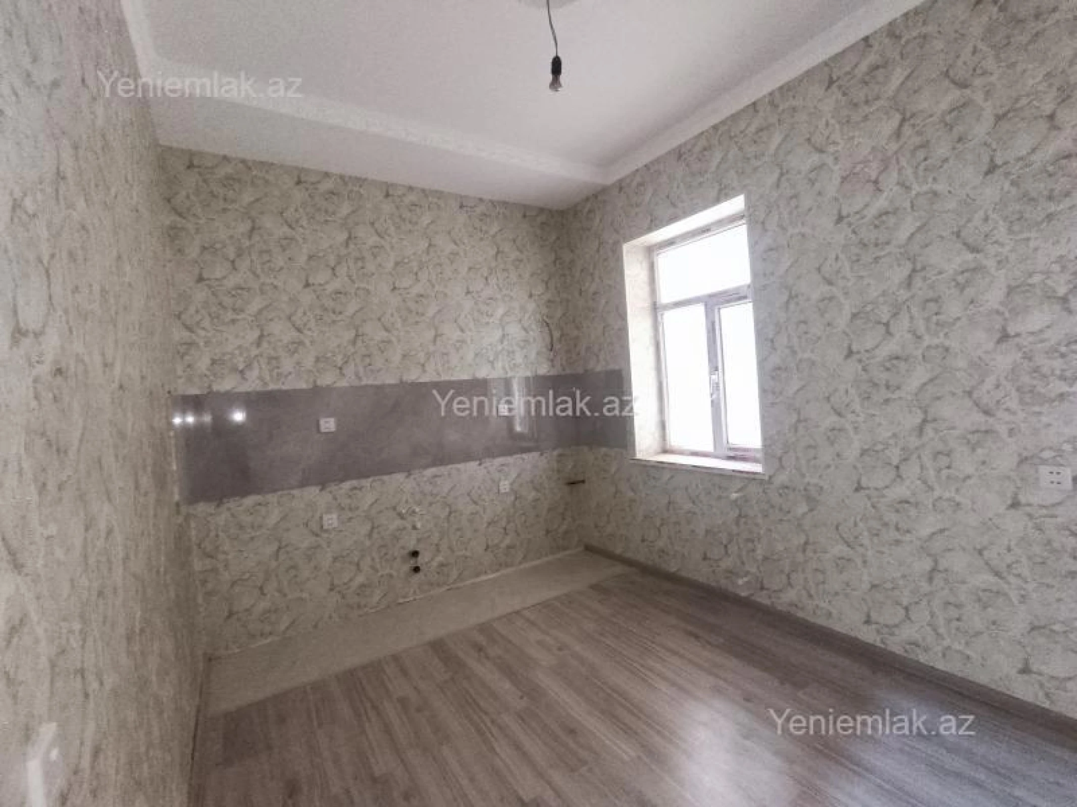 Satılır 4 otaqlı həyət evi 121 m²