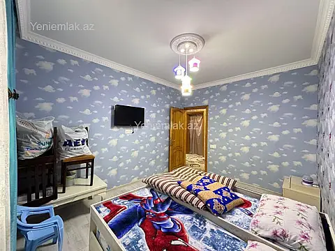 Satılır 5 otaqlı köhnə tikili 110 m²