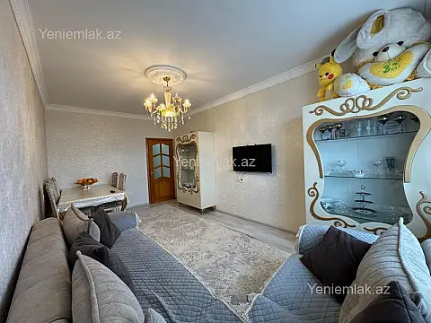 Satılır 5 otaqlı köhnə tikili 110 m²