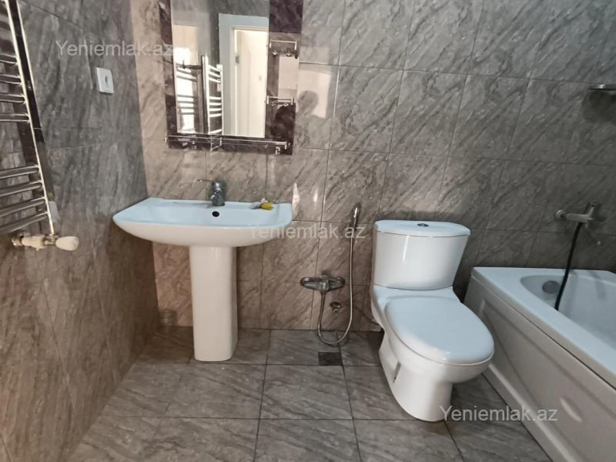 Satılır 2 otaqlı yeni tikili 58 m²