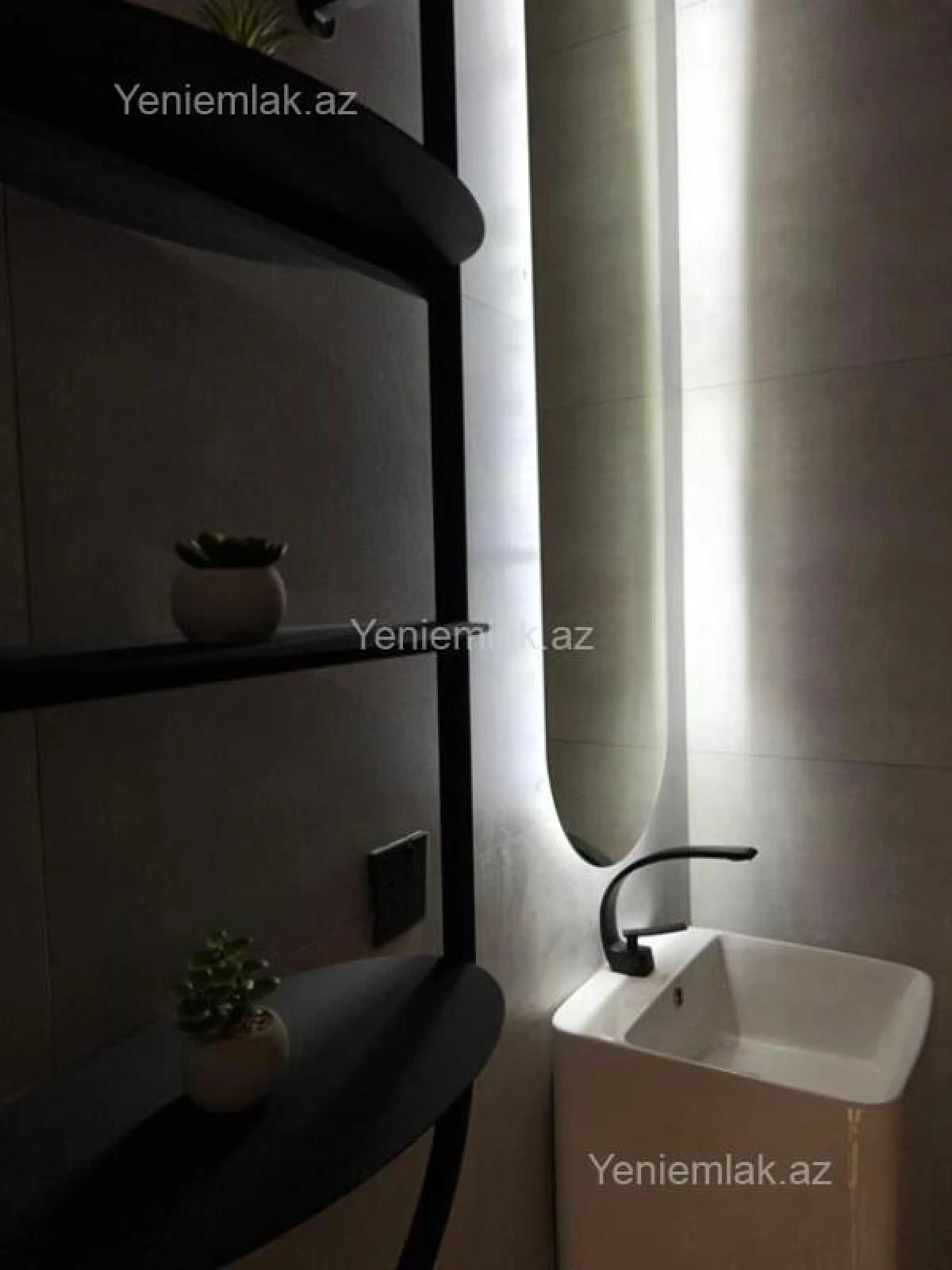 Satılır 3 otaqlı yeni tikili 155 m²