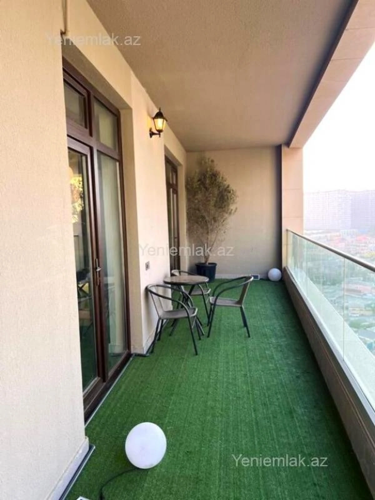 Satılır 3 otaqlı yeni tikili 155 m²