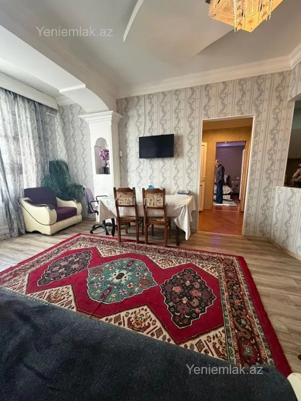 Satılır 2 otaqlı yeni tikili 70 m²