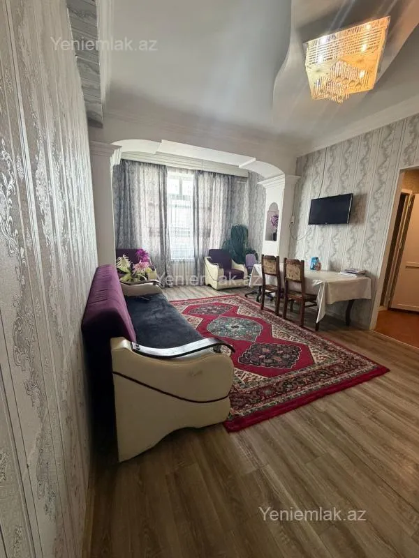 Satılır 2 otaqlı yeni tikili 70 m²