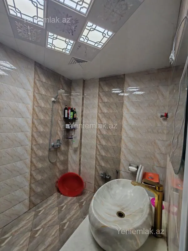 Satılır 3 otaqlı yeni tikili 63 m²