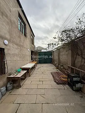 Satılır 5 otaqlı həyət evi 220 m²