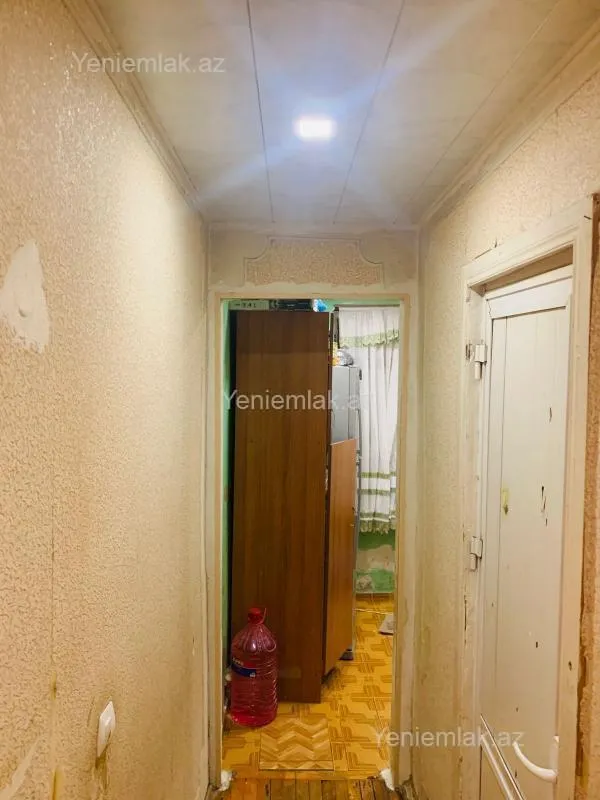 Satılır 2 otaqlı köhnə tikili 45 m²