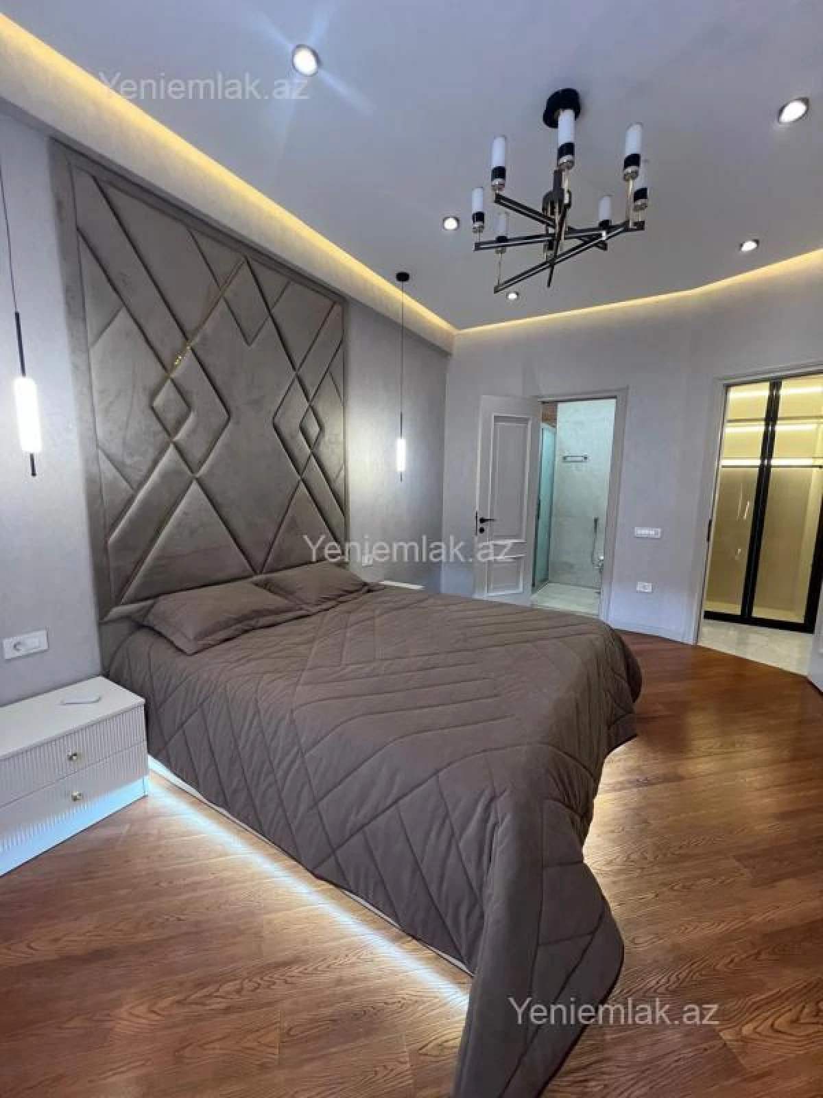 Satılır 4 otaqlı yeni tikili 145 m²