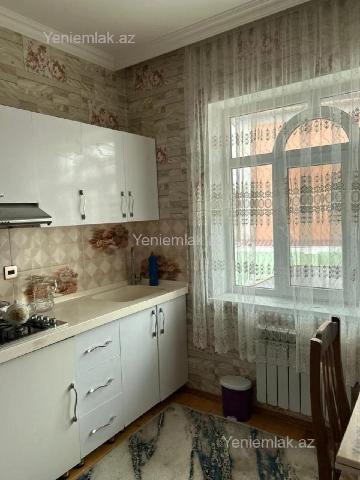 Satılır 4 otaqlı həyət evi 140 m²
