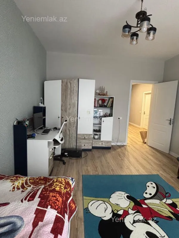 Satılır 5 otaqlı həyət evi 170 m²