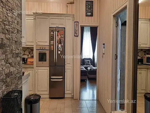 Satılır 3 otaqlı yeni tikili 90 m²