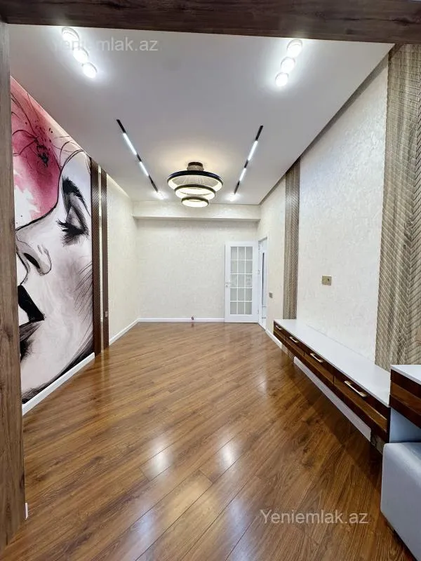 Satılır 2 otaqlı yeni tikili 84 m²