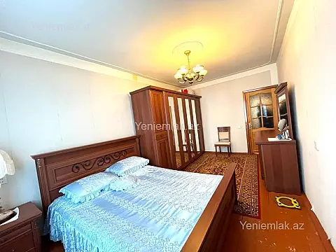 Satılır 5 otaqlı köhnə tikili 125 m²