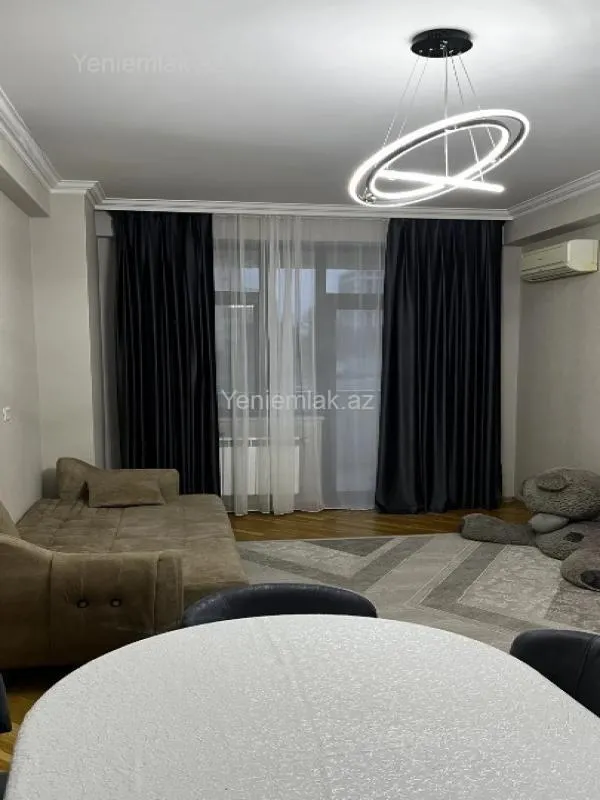 Satılır 3 otaqlı yeni tikili 93 m²
