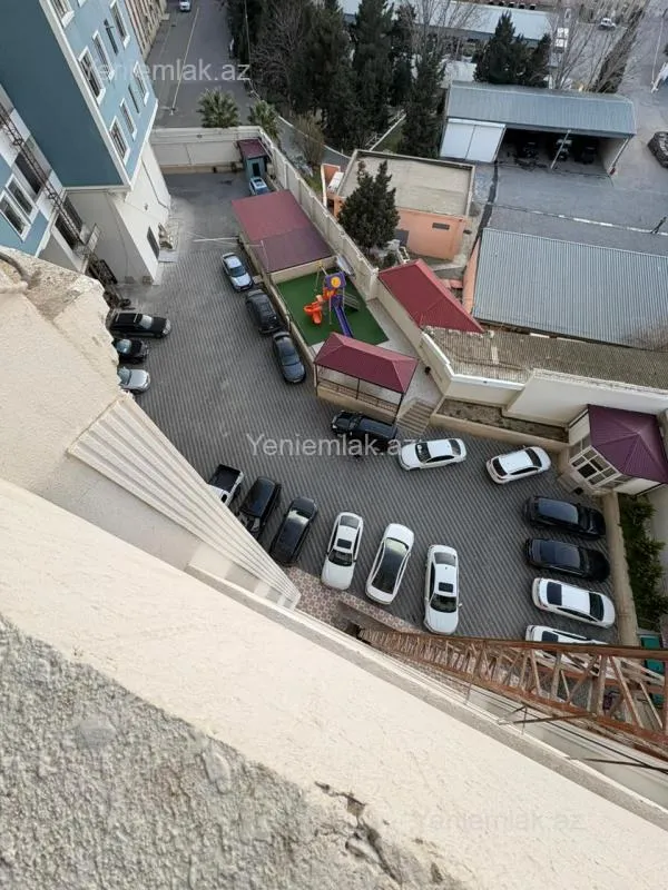 Satılır 3 otaqlı yeni tikili 132 m²