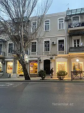 Satılır 3 otaqlı köhnə tikili 90 m² — Bakı, Nəsimi 3 otaq 90.00 m²