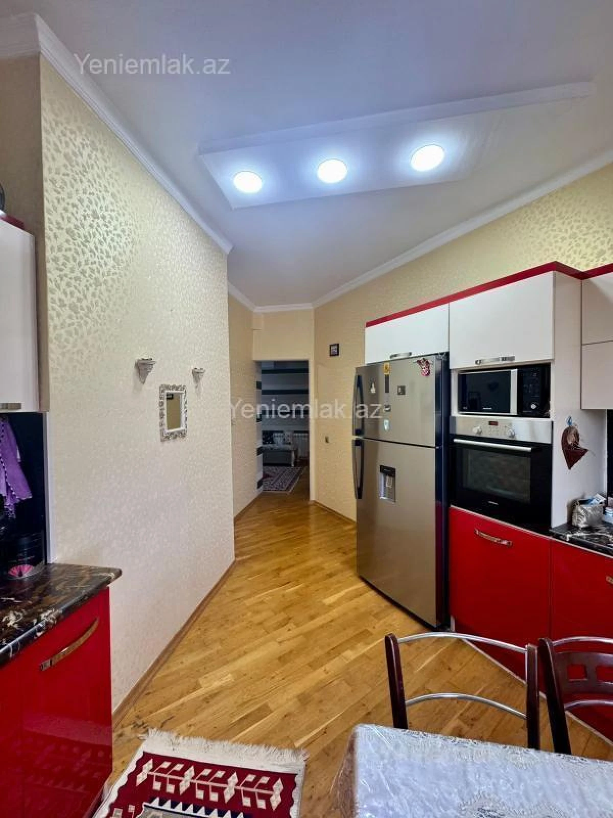 Satılır 3 otaqlı yeni tikili 140 m²