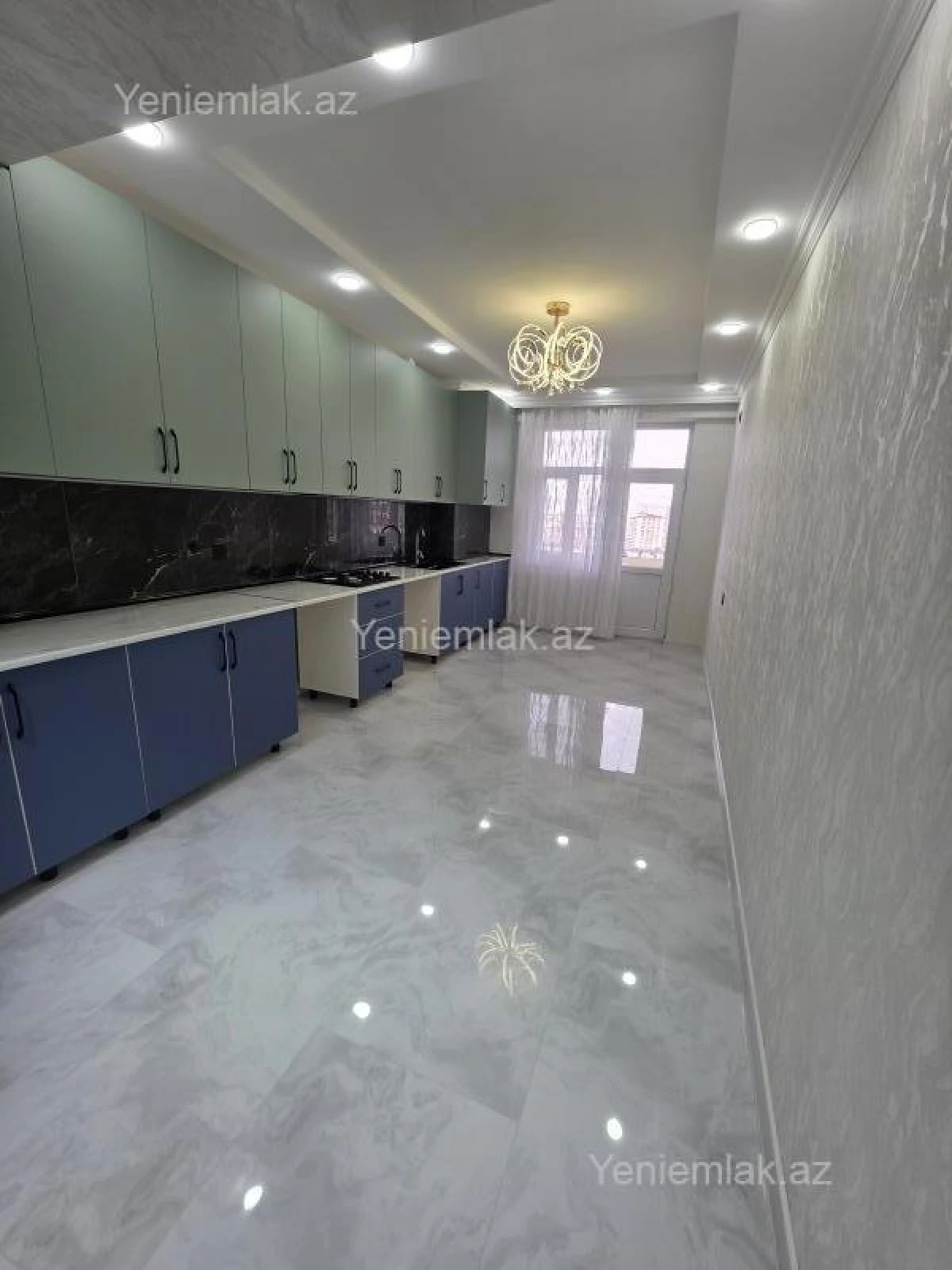Satılır 3 otaqlı yeni tikili 105 m²
