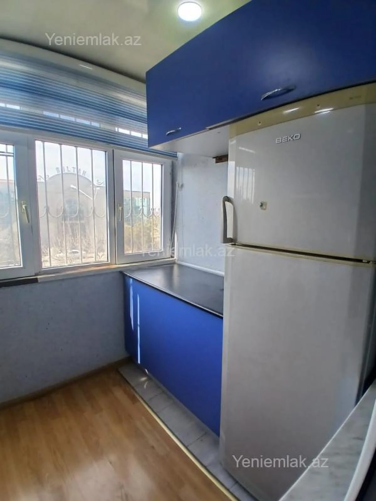 Satılır 3 otaqlı köhnə tikili 55 m²