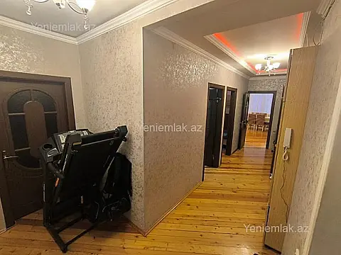 Satılır 3 otaqlı yeni tikili 100 m²